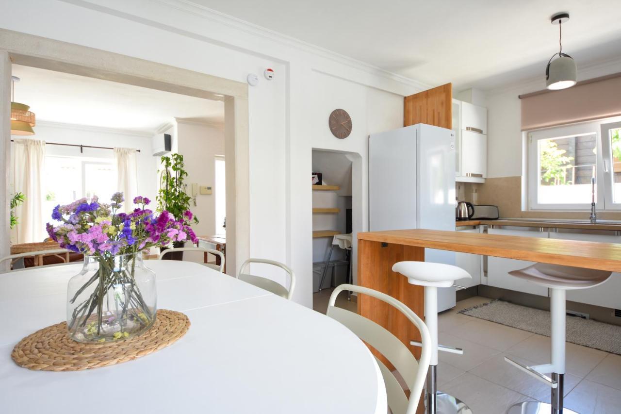 Aroeira Villa With Heated Pool By Golf Course, Beach And Lisbon Exterior foto