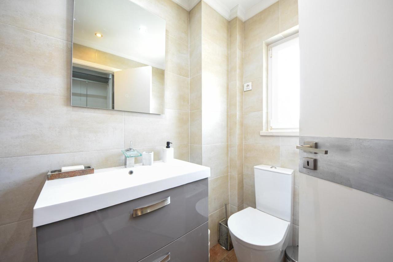 Aroeira Villa With Heated Pool By Golf Course, Beach And Lisbon Exterior foto
