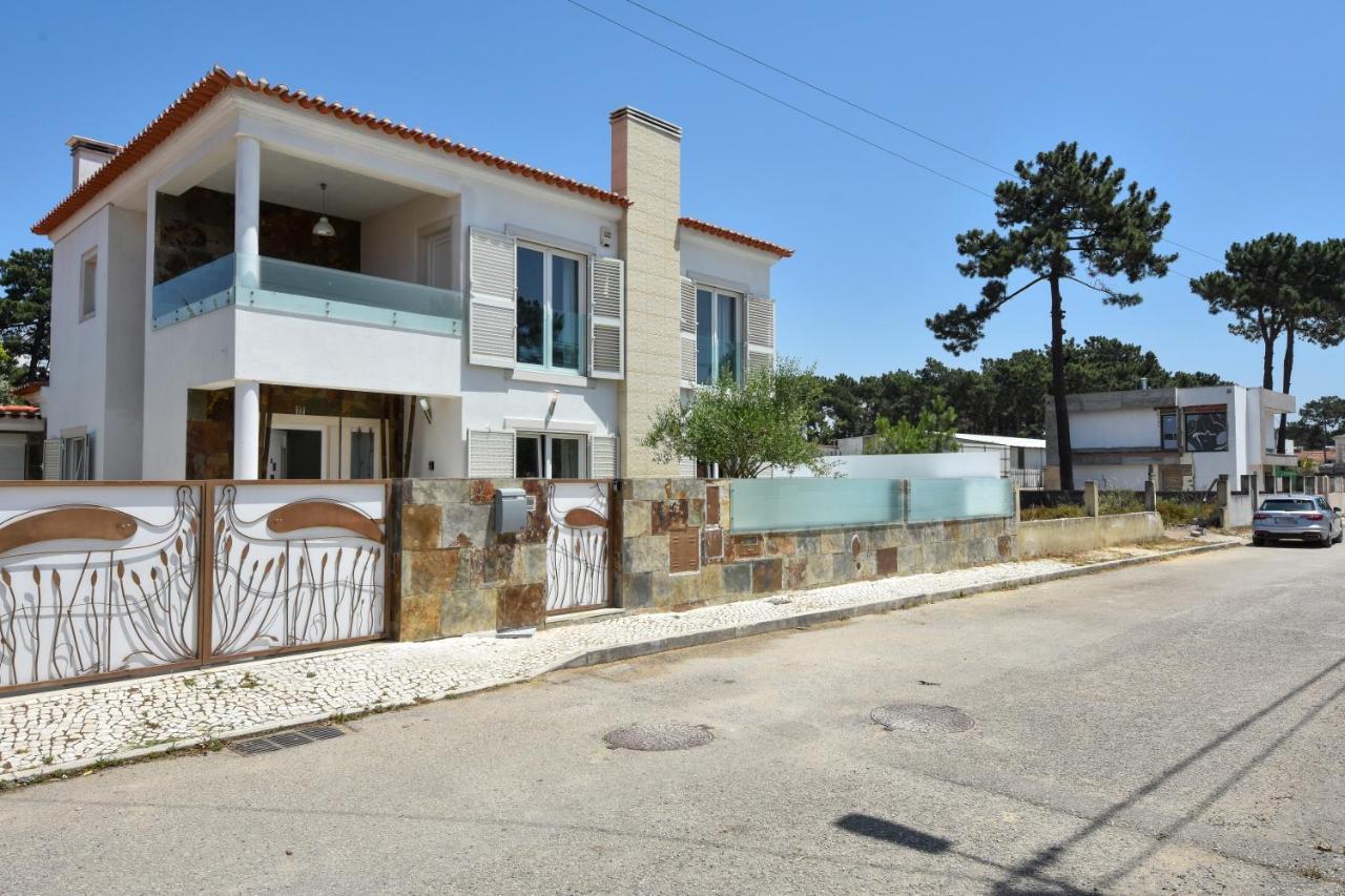 Aroeira Villa With Heated Pool By Golf Course, Beach And Lisbon Exterior foto